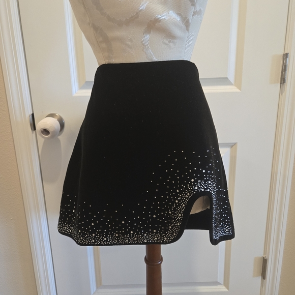 Zara NWT Black Rhinestone Velvet High-Waist Mini Skirt, Size XL - Picture 4 of 13